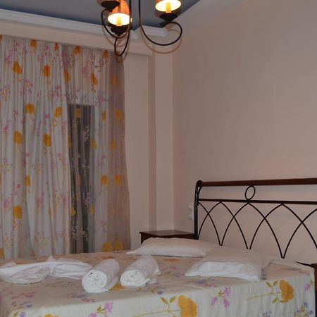 Annas Apartment Parga Bagian luar foto
