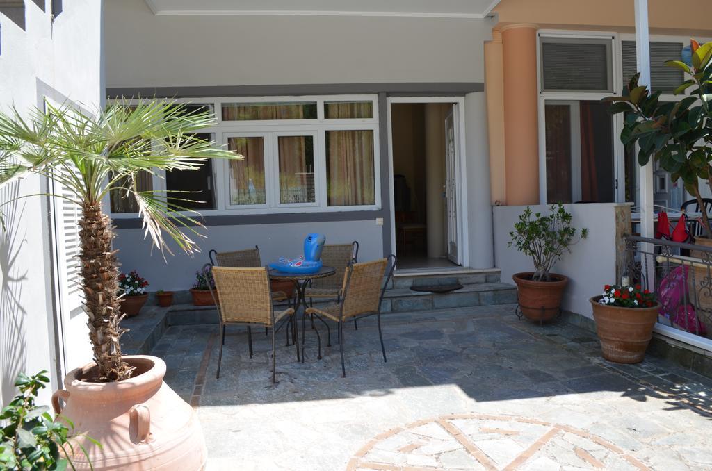 Annas Apartment Parga Bagian luar foto