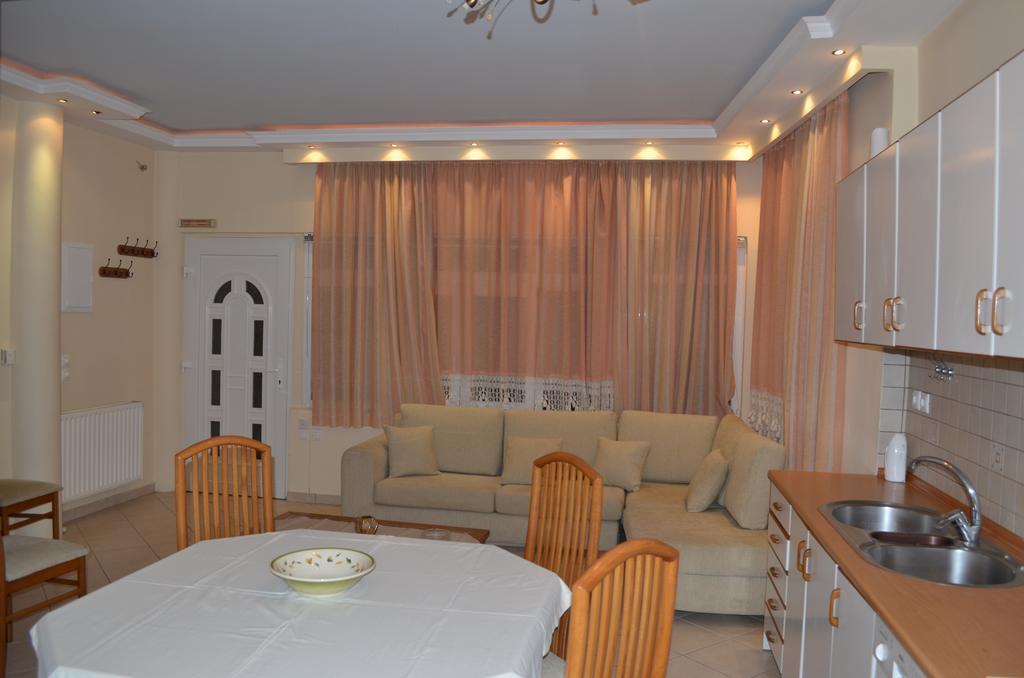 Annas Apartment Parga Bagian luar foto